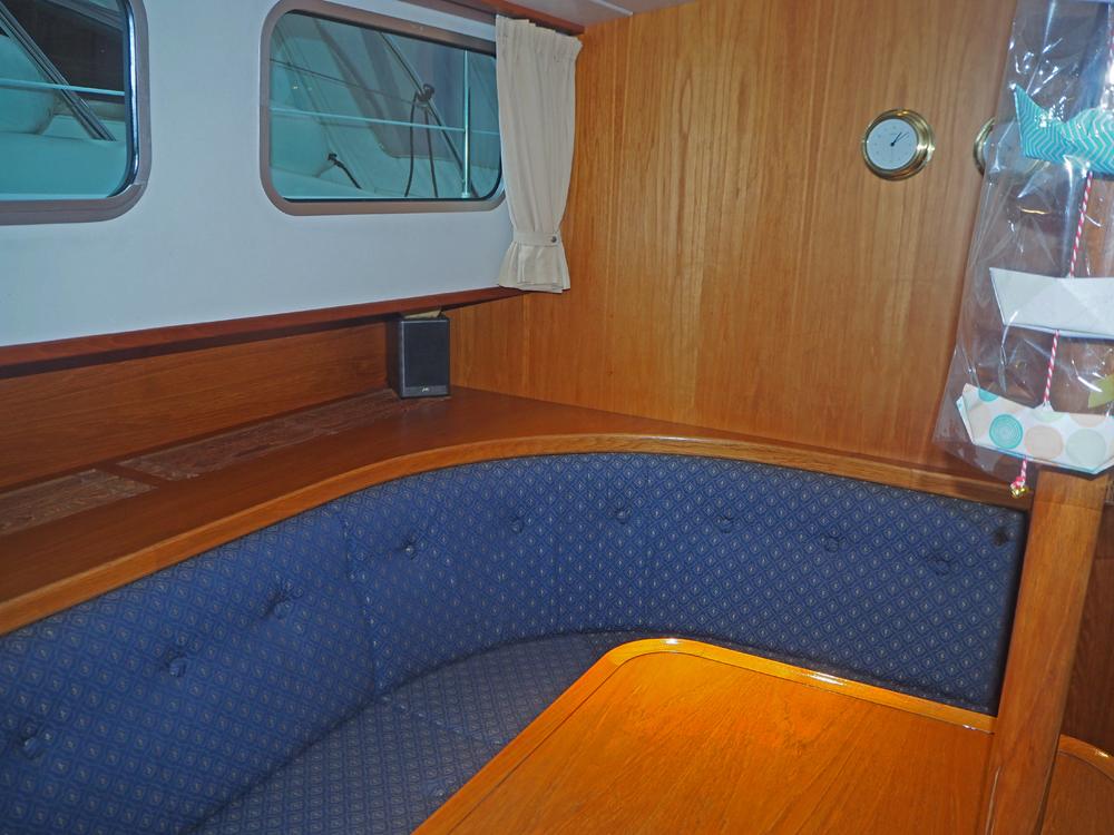 Aft cabin, Accommodation